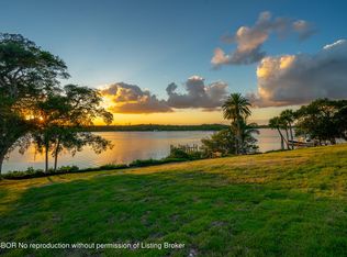 430 S Beach Rd, Hobe Sound, FL 33455