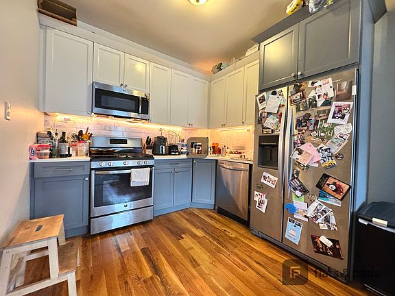 4th image of 1391 Dean St APT 1E