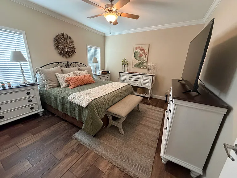 211 Hummingbird Ln — Photo 10
