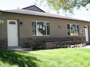 1155 Clayton St APT 6, Denver, CO 80206