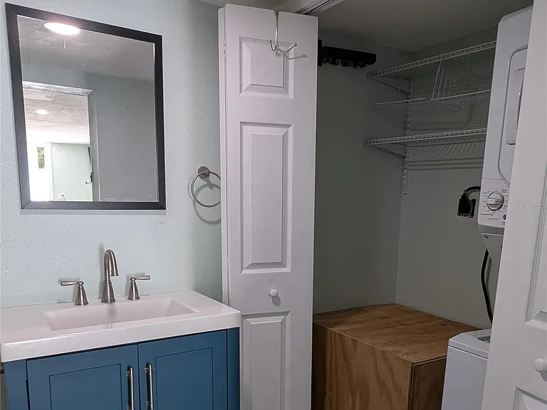 5005 Newton Ave S — Photo 39