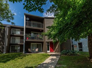 1102 Horseshoe Valley Rd W #311, Oro Medonte, ON L4M4Y8
