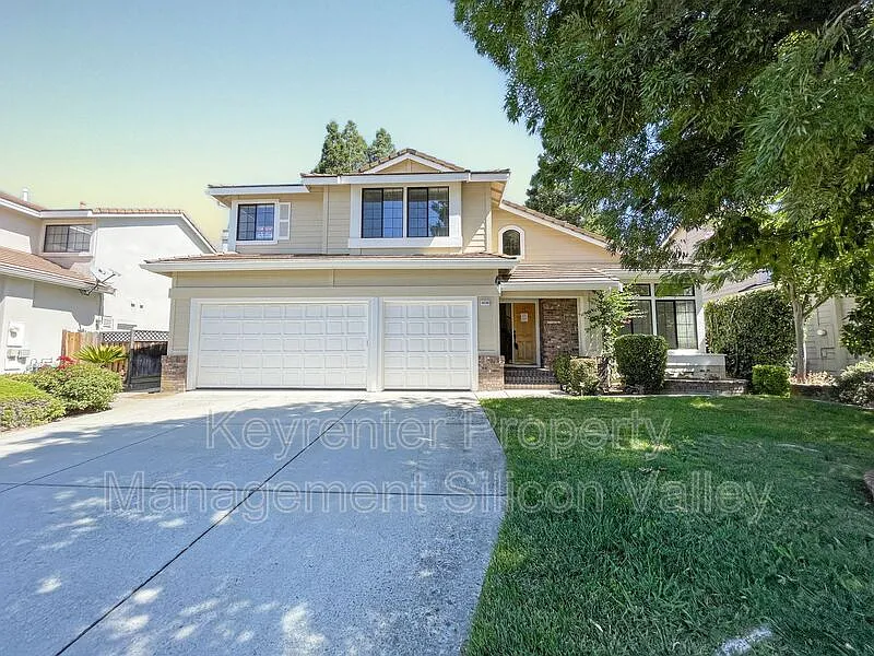 16580 Trail Dr photo 1