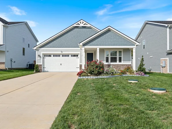 1428 Ovaldale Dr, Murfreesboro, TN 37128