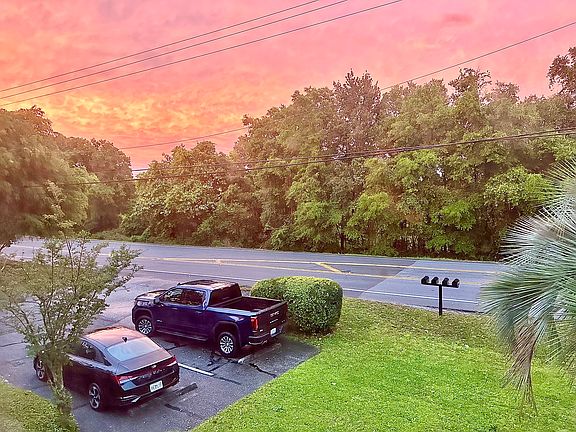 2nd image of 8205 Scenic Hwy APT B