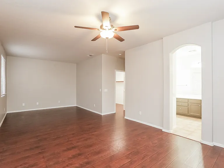 6842 S 26th Pl — Photo 11