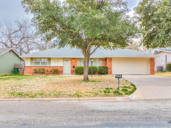 3237 Woodland Cir, San Angelo, TX 76904