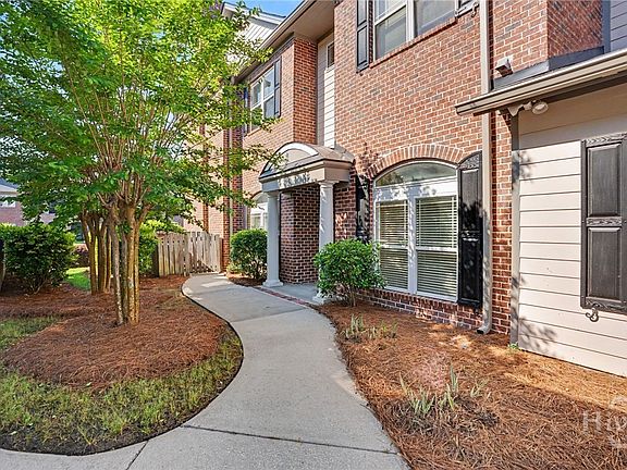 2nd image of 1201 River Oaks Drive