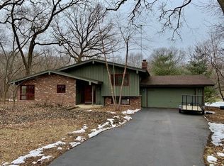 3N030 Lakeview Ct, West Chicago, IL 60185