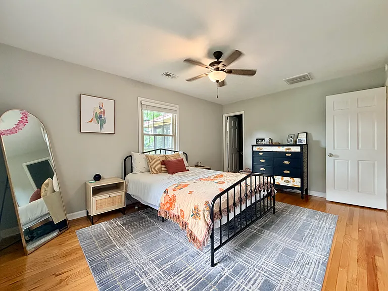 346 W McGinnis Cir — Photo 30