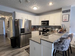 100 Taylor St UNIT 206, Colonial Beach, VA 22443