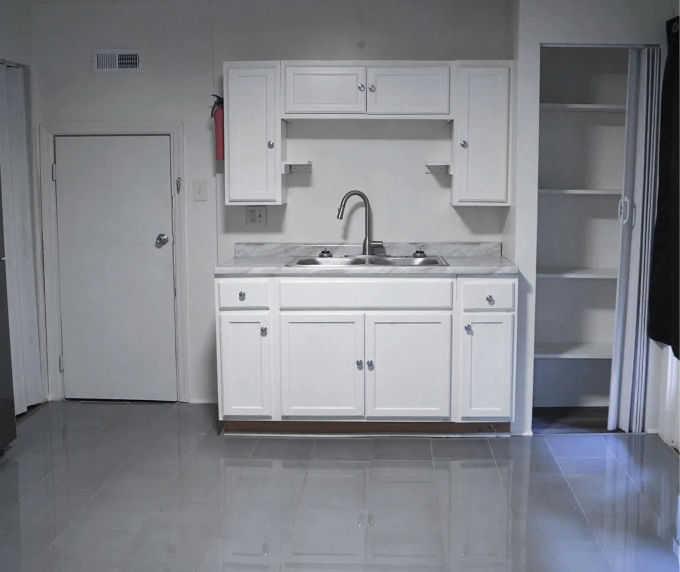 1 bed, $1,250 — Photo 4