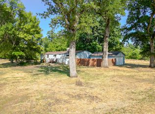 10769 Oak Run Rd, Oak Run, CA 96069