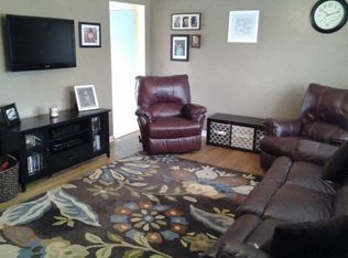 4 Lexington Dr, Shrewsbury, PA 17361