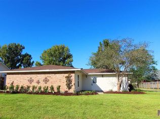 512 Chesterfield Dr, Baton Rouge, LA 70815
