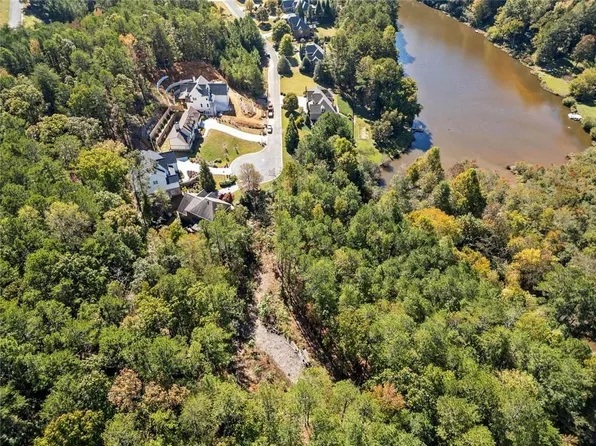 57 Lake Overlook Dr #34, White, GA 30184