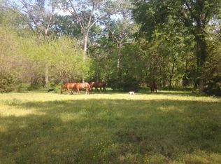 1016 NE 951 Rd, Calhoun, MO 65323