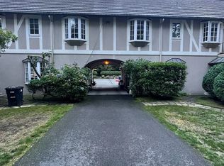 144-146 Moss Rd, Seattle, WA 98177