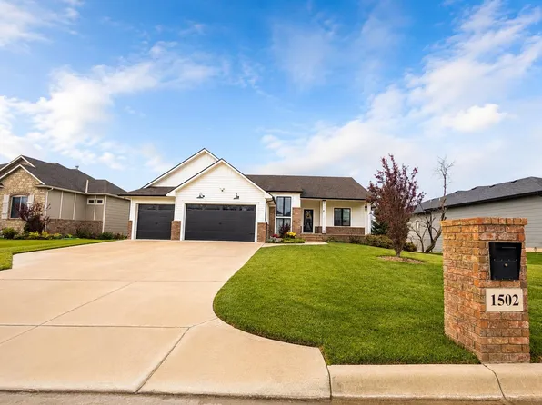 1502 N Shadow Rock Dr, Andover, KS 67002