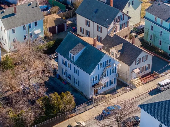 36 Acushnet Ave, New Bedford, MA 02744