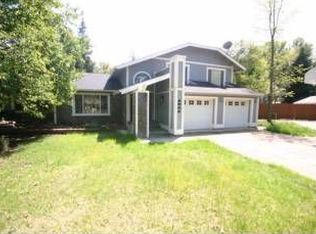 2541 Phil Ct, Redding, CA 96002