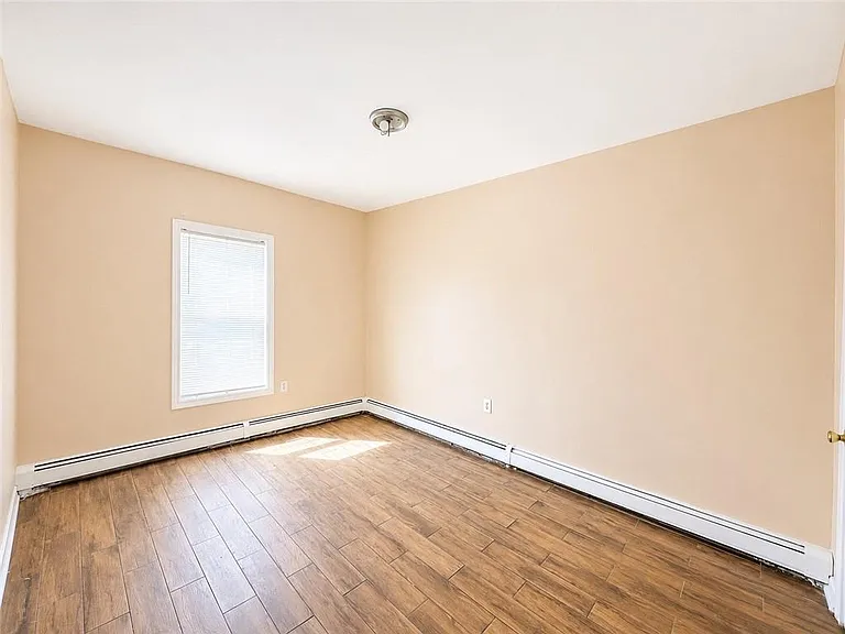 6 Bloomingdale Ave #1 — Photo 10