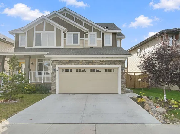 153 Cavanagh Cmn SW, Edmonton, AB T6W 5A8