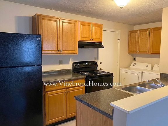 4th image of 8265 Mount Charles Dr