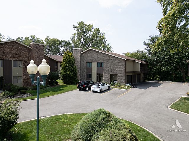 1st image of 3 W Millstone Ct #B