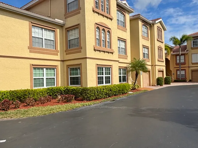 15625 Ocean Walk Cir #103 — Photo 2