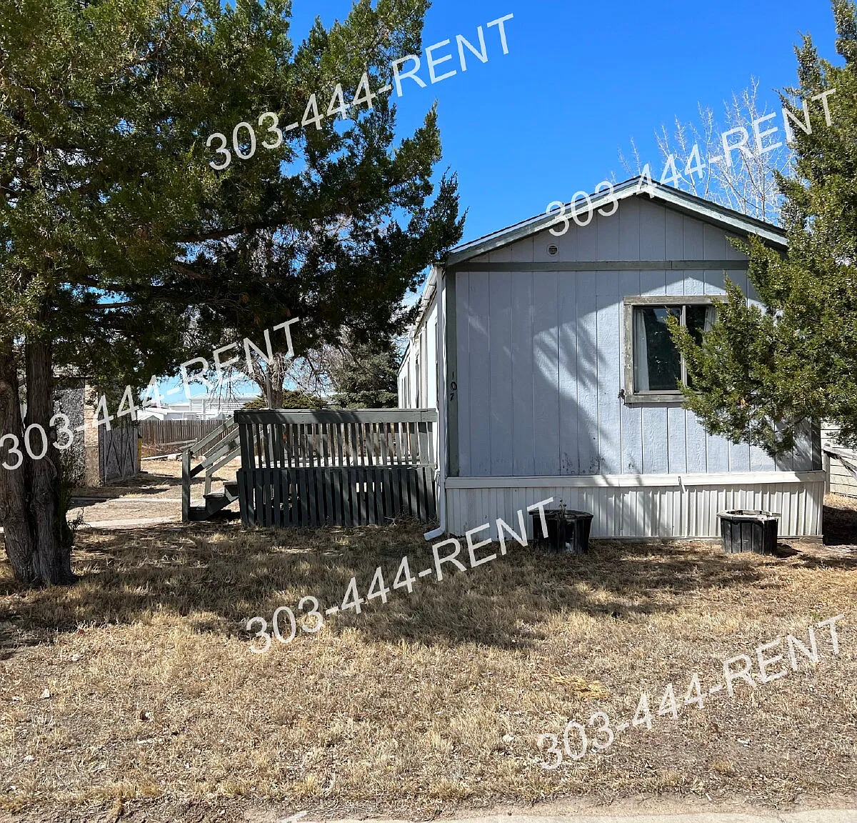 3 bed, 2.0 bath, 924 sqft, $1,375 — Photo 2