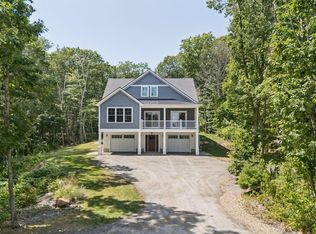 11 Harbor Drive, Kennebunkport, ME 04046