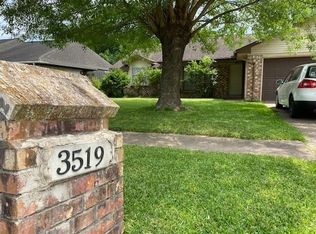 3519 Saratoga Dr, Houston, TX 77088