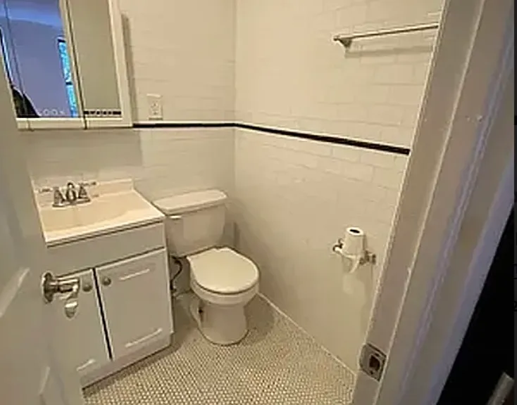 239 Henry St #2A — Photo 7