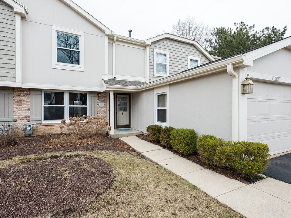 1st image of 27W302 Melrose Ln #3103