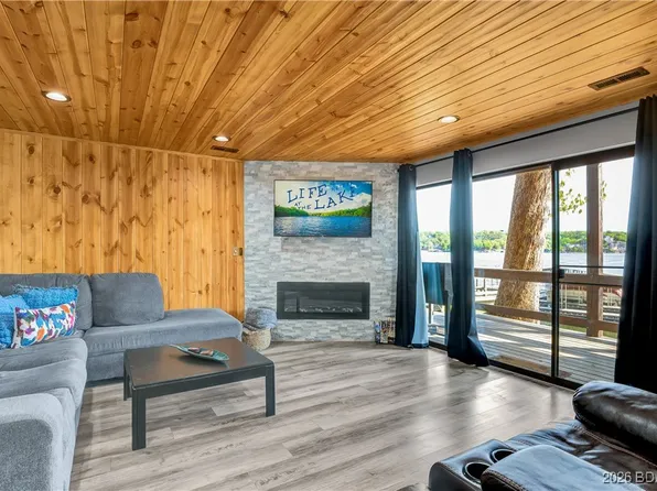 184 Lone Oak Point #6, Sunrise Beach, MO 65079