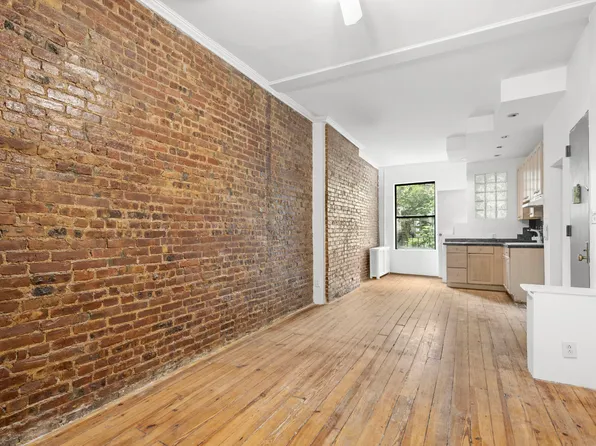 208 East 90th Street image 2 of 11