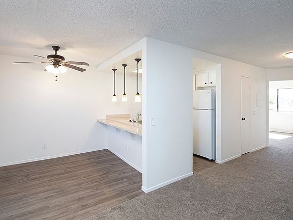 2nd image of 1059 E Bradley Ave #209