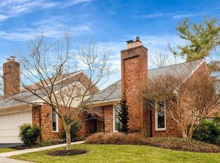 2806 Oakton Manor Ct, Oakton, VA 22124
