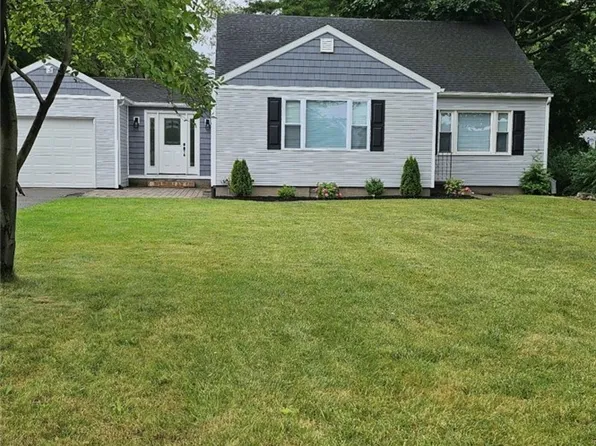 1645 Titus Ave, Rochester, NY 14622