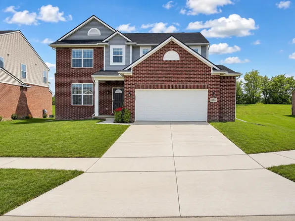51172 Quaker Ln, Canton, MI 48187