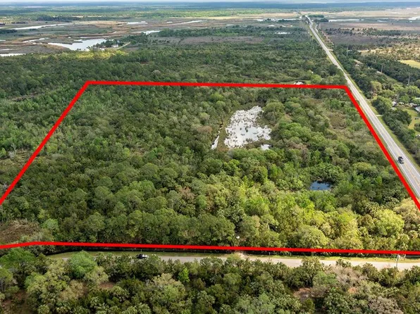 595 Rest Haven Rd, Geneva, FL 32732