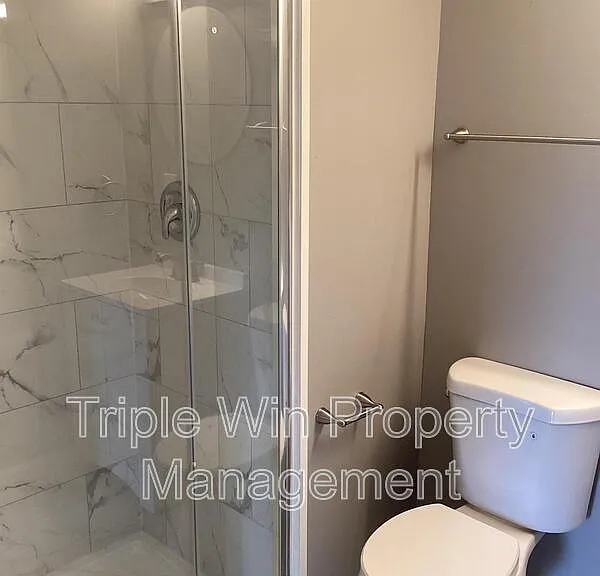 563 Apex Dr — Photo 22