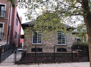 2551 W Farwell Ave, Chicago, IL 60645