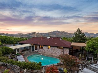 433 Oak Vista Dr, Santa Rosa, CA 95409