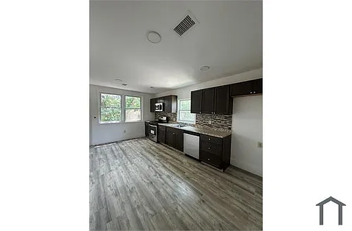 78 S Devine St #1 Photo 1