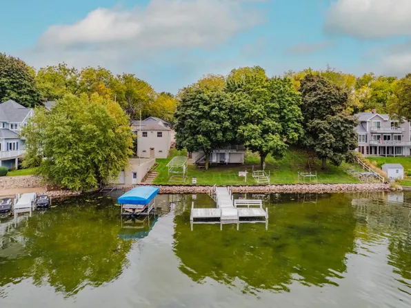 N9141 East Shore ROAD, East Troy, WI 53120