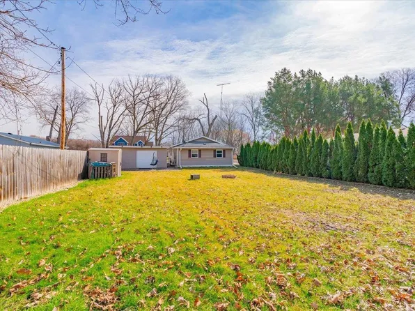 N1041 Olson Road, Edgerton, WI 53534