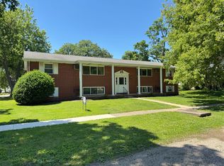 301 N Main Ave #2, Minier, IL 61759