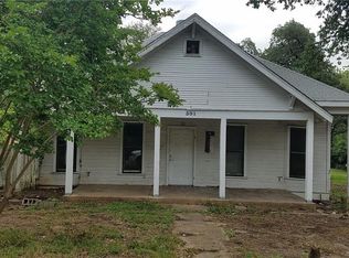 301 Mitchell St, Belton, TX 76513